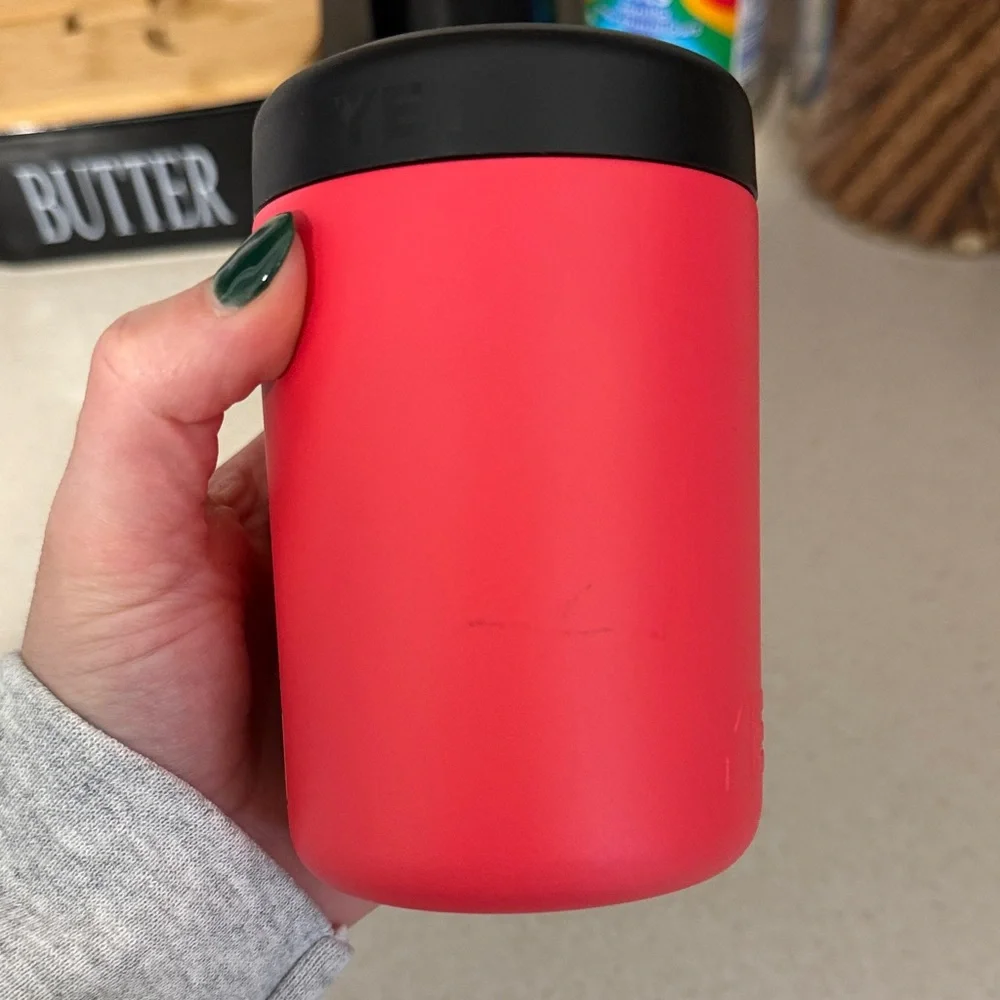 Yeti pink can holder - Picture 4 of 4